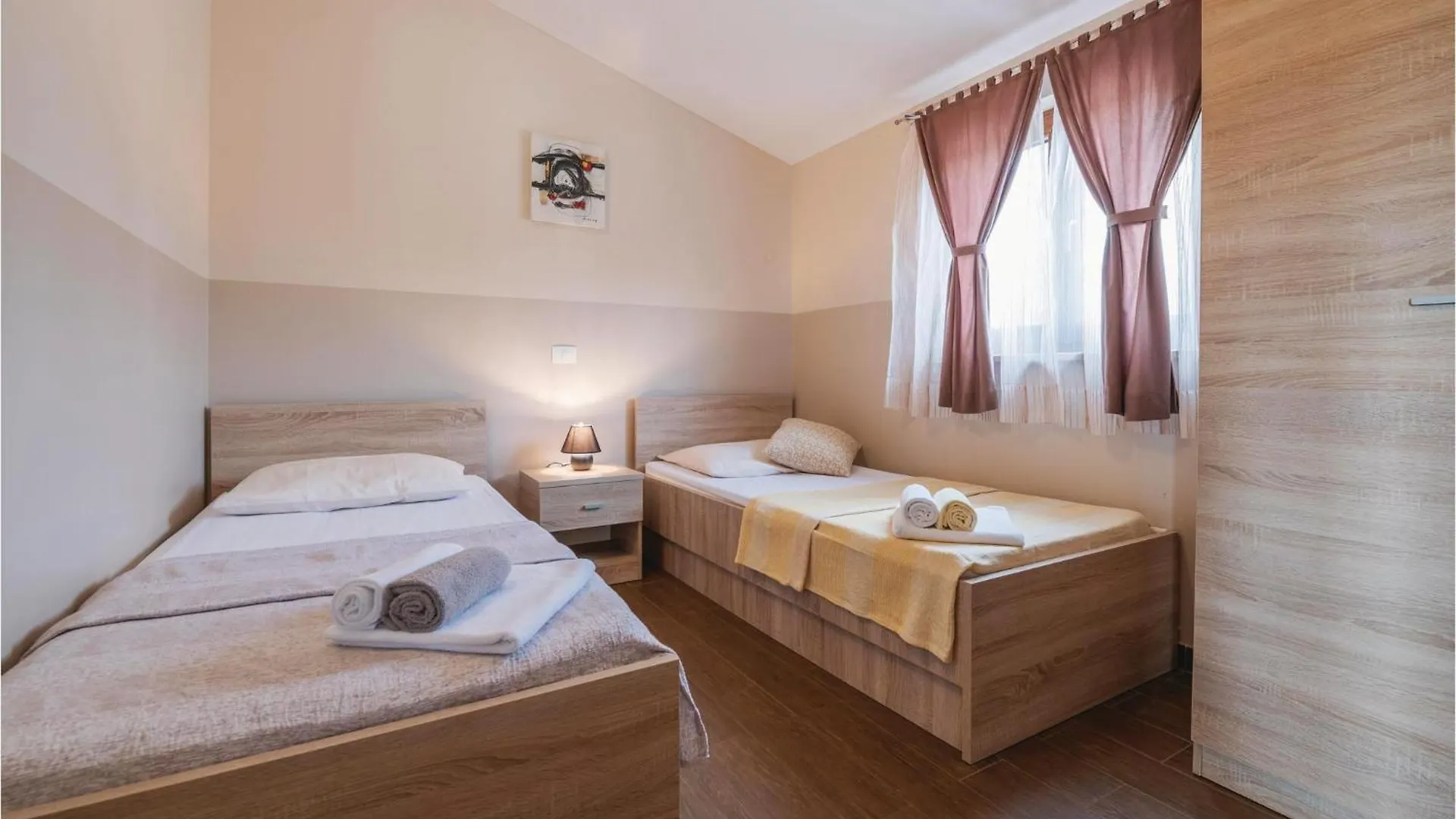 Lovely Home In Vodnjan With Kitchen